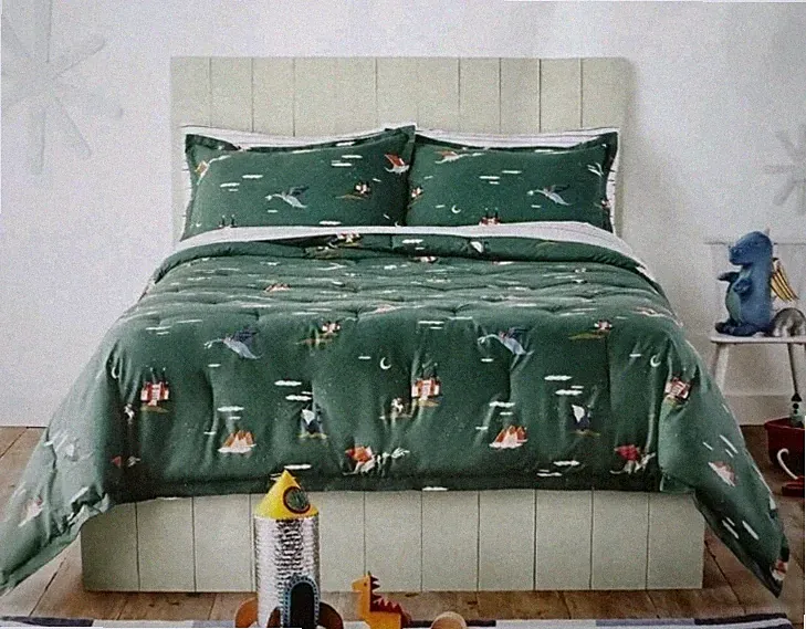 3 pc Pillowfort Dragon Full Comforter and Shams Set NIP