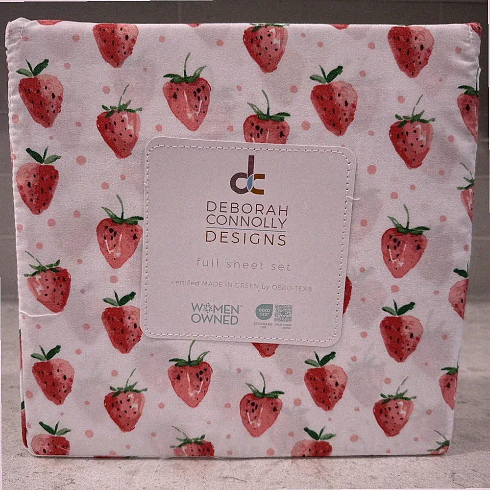 4 Pc Set STRAWBERRIES Full Size Bed Sheets by Deborah Connolly Soft Sheet NEW
