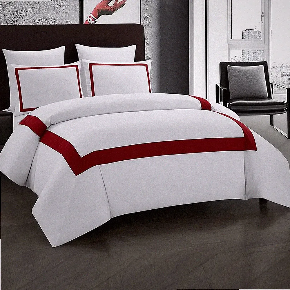 45Bedding Set Red Double Bed Luxury Stitching Comforter Bedding Sets Geometric