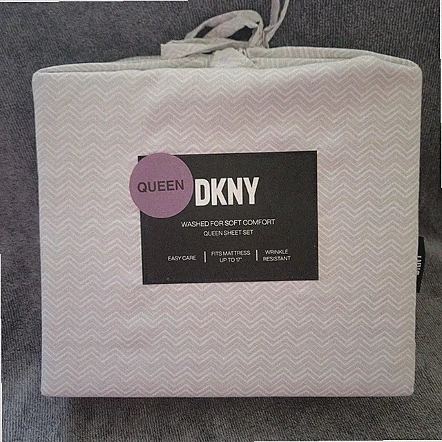DKNY 4pc. Queen Bed Sheet Set - Gray/Cream Chevron Pattern - New