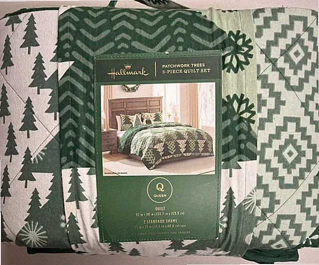 Hallmark Queen 3 pc. Patchwork Quilt Set, New