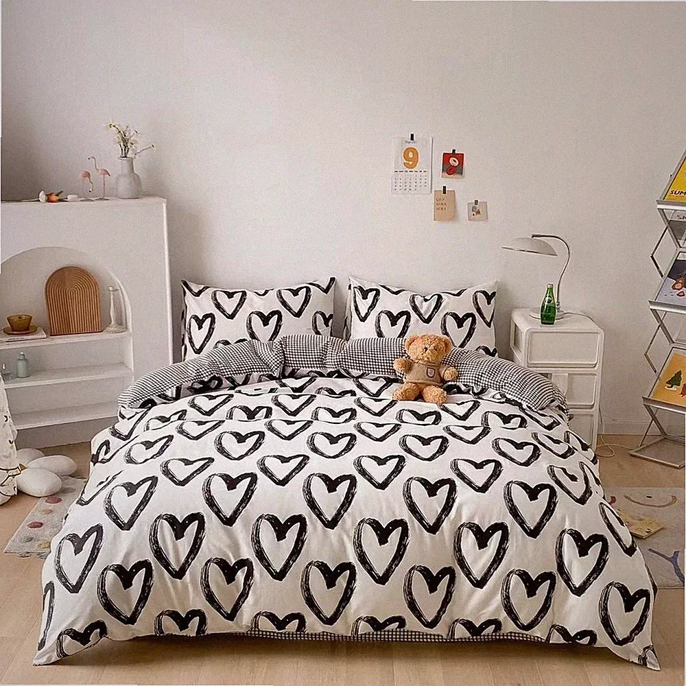 Houseri Love Duvet Cover Queen Heart Shaped Bedding Sets Full White and Black...