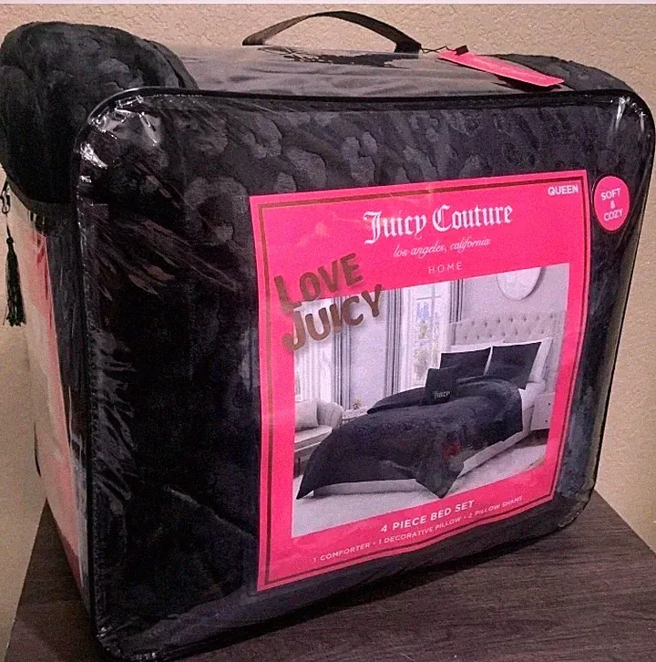 Juicy Couture Black Leopard Embossed Plush 4pc QUEEN Comforter Set Soft & Cozy