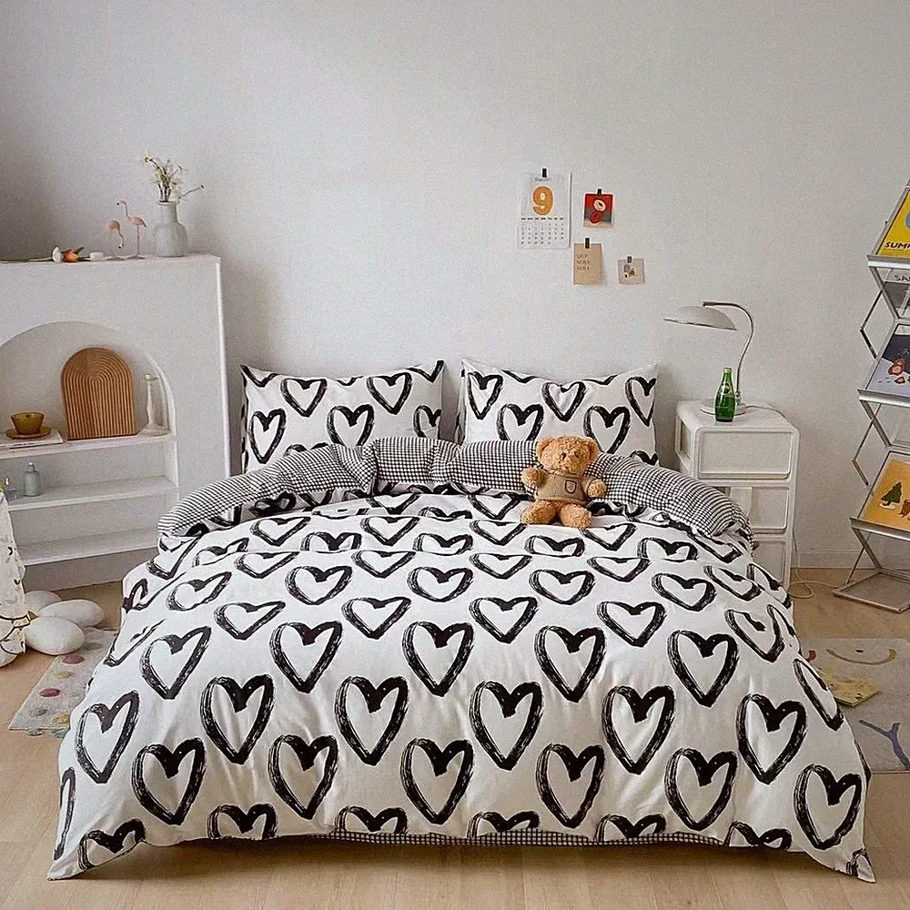 Love Duvet Cover Queen Heart Shaped Bedding Sets Full White and Black Duvet C...
